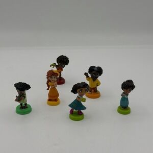 Disney ENCANTO Madrigal Family SET 6 Mini Doll Figurines 1.5"
